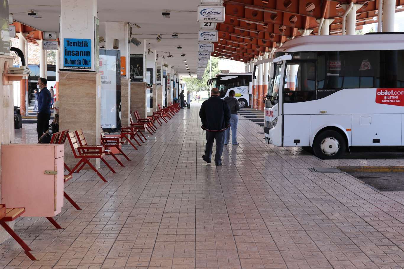 İçişleri Bakanlığı genelgesi ile şehirler arası seyahat kısıtlaması kaldırıldı İçişleri Bakanlığı genelgesi ile şehirler arası seyahat kısıtlaması kaldırıldı